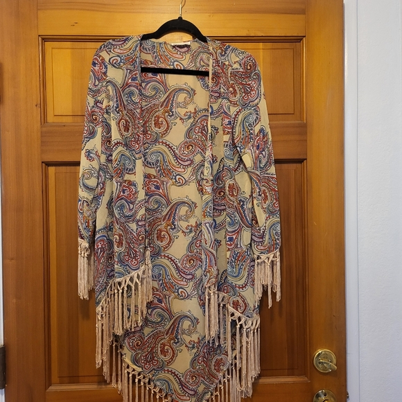 Cotton Candy Other - Cotton Candy Paisley Kimono Size Small